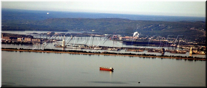 DULUTH HARBOR.JPG